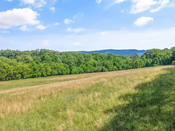 Baumgardner Rd, Maryville, TN 37803
