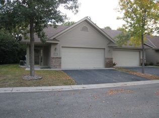 8320 Rhoy St, Victoria, MN 55386