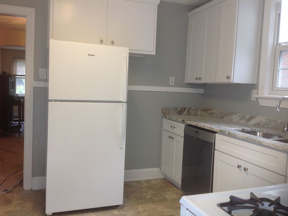New refrigerator, cabinets, Bosch dishwasher, freshly painted