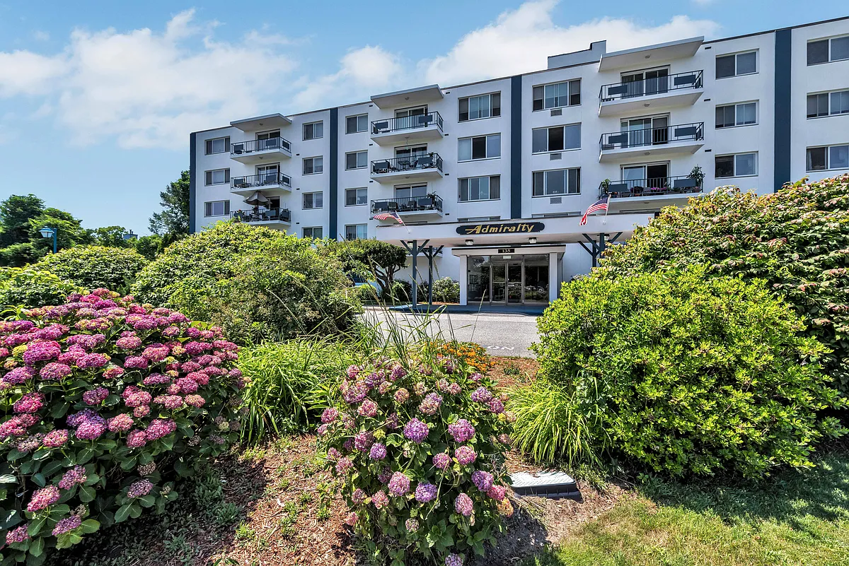Building Photo - The Admiralty Apartments