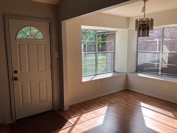 2nd image of 17018 Barcelona Dr