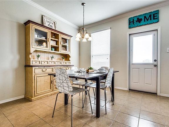 5th image of 3028 Adrian Creek Dr