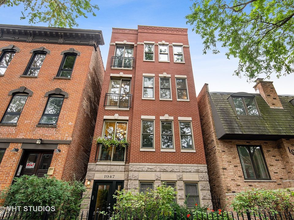 1st image of 1947 N Hudson Ave #Penthouse