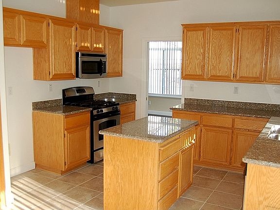 2nd image of 219 Berkshire Ct