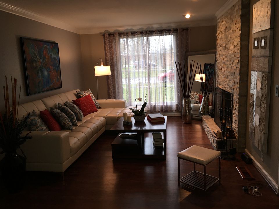 1st image of 211 Westfield Dr
