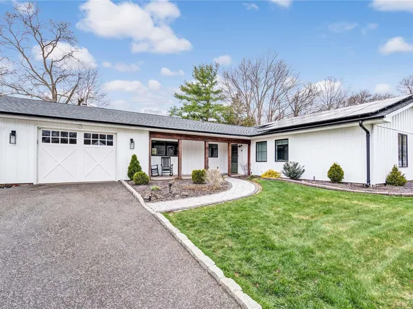 16 Westbrook Road, Coram, NY 11727