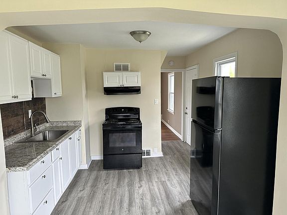 4th image of 4576 N 30th STREET