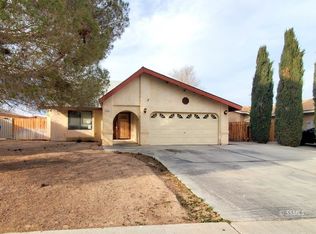 243 Kimberly Ln, Ridgecrest, CA 93555