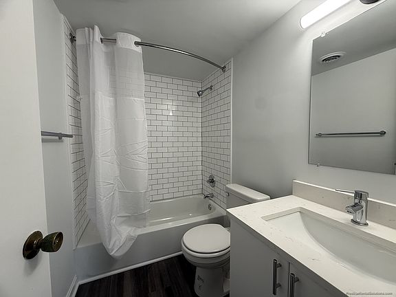 4th image of 41 Hill Rd #301