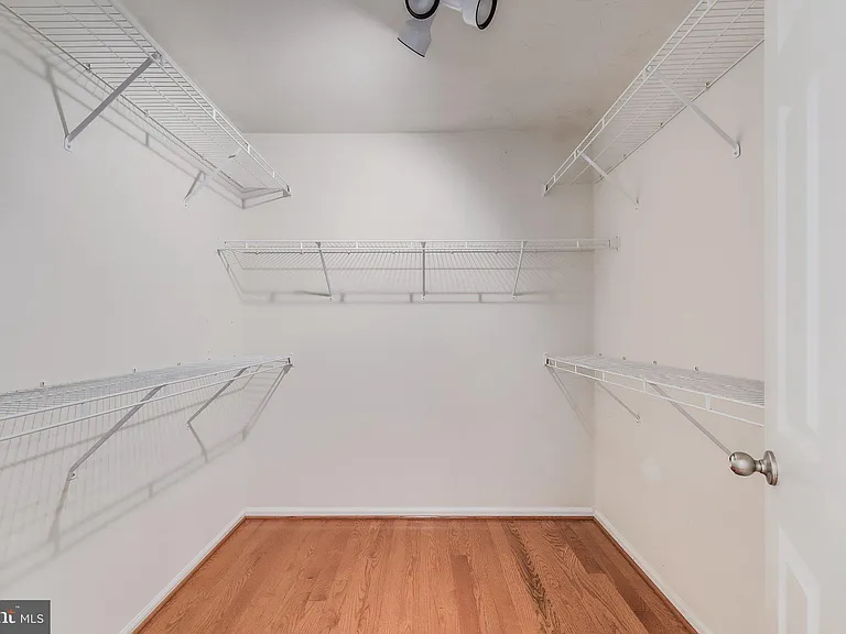 11485 Waterhaven Ct — Photo 48