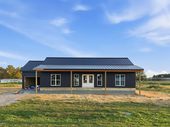 1341 Mercer Ave, Morganfield, KY 42437