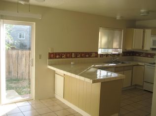 1892 Eagle St, Aurora, CO 80011