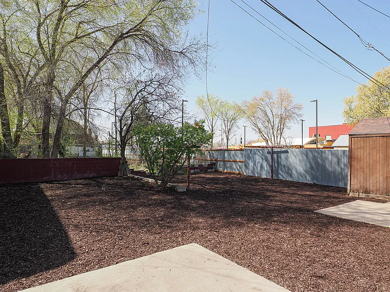 843 W Emeril Ave — Photo 25