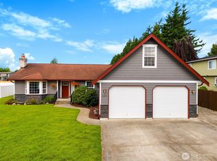 849 19th St, Lynden, WA 98264