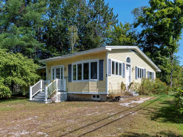 31 Fox Lane, Ludlow, VT 05149