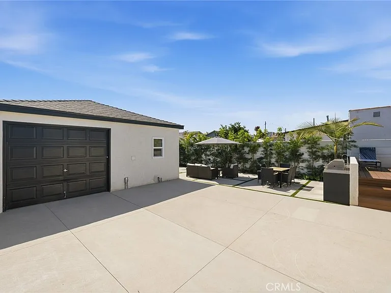 16914 S Hobart Blvd — Photo 33