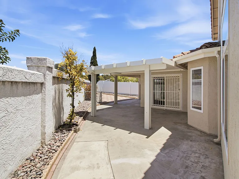 11597 Walz Ct — Photo 25