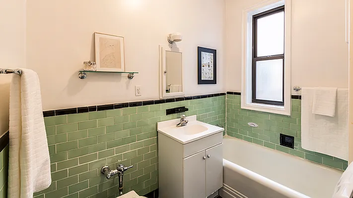 Sold by Garfield Realty  | media 11