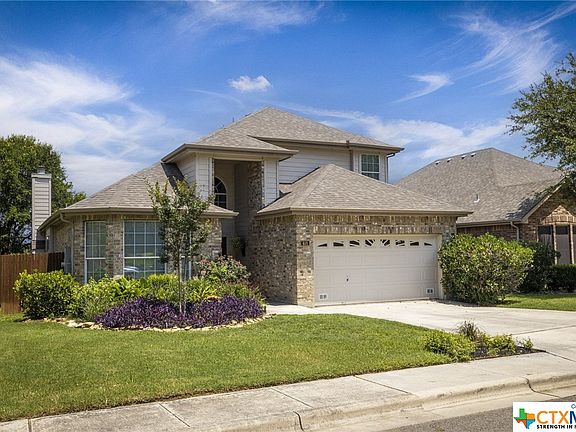 2nd image of 618 Magdalena Ln