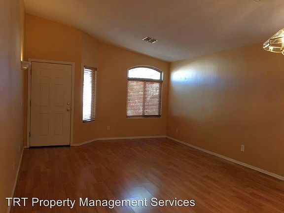 2nd image of 507 W Tara Danette Dr