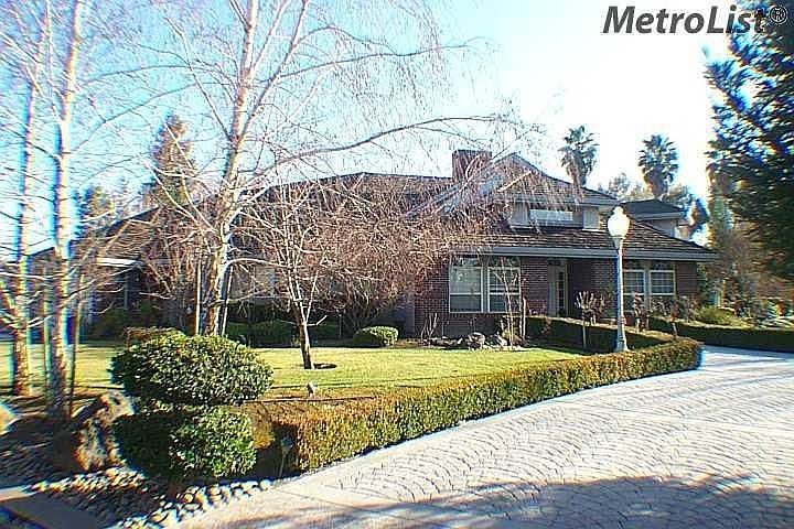 1st image of 9902 N Laron Ct