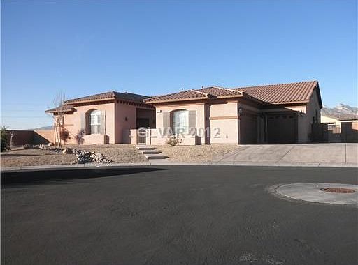 1st image of 4215 Sharon Lan Cir