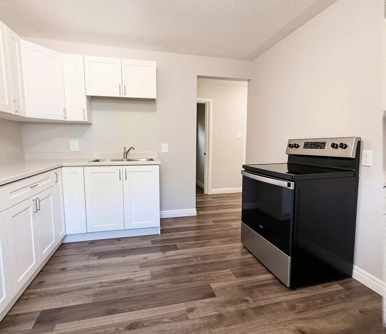 2 bed, $1,550 — Photo 2