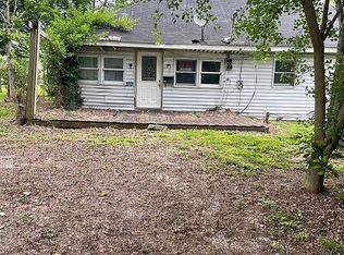 587 S 4th St, Orleans, IN 47452