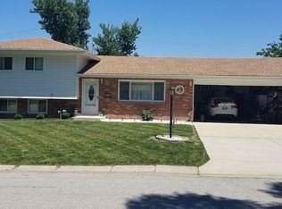 4703 Dadrian Dr, Godfrey, IL