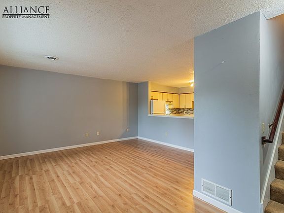 2nd image of 2550 Candle Crest Cir