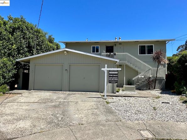 29 Leafwood Cir, San Rafael, CA 94901