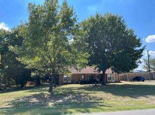 2330 Frances Ln, Midlothian, TX 76065
