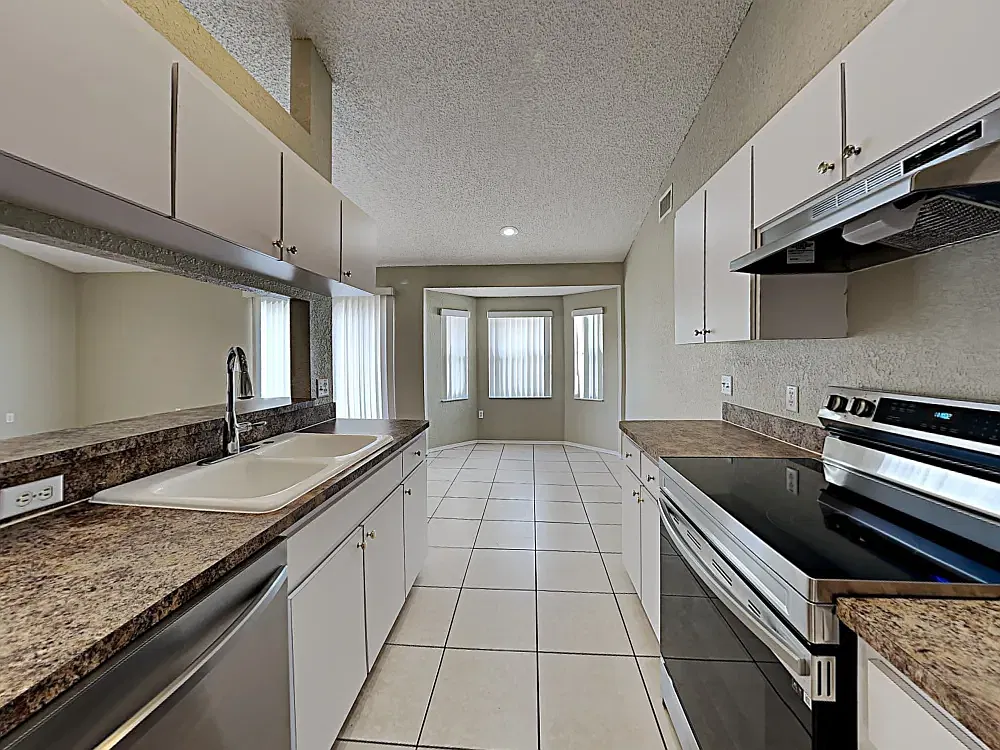 4 bed, 2036 sqft, $1,500 — Photo 2