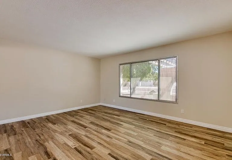 7142 S La Rosa Dr — Photo 3