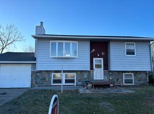 1415 Ennen Dr, Rapid City, SD 57703