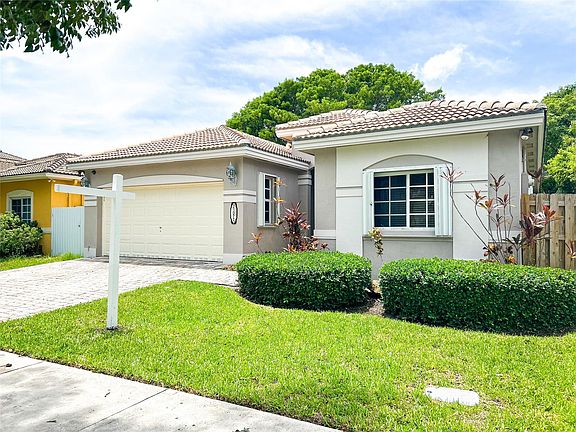 2nd image of 21072 SW 91st Court