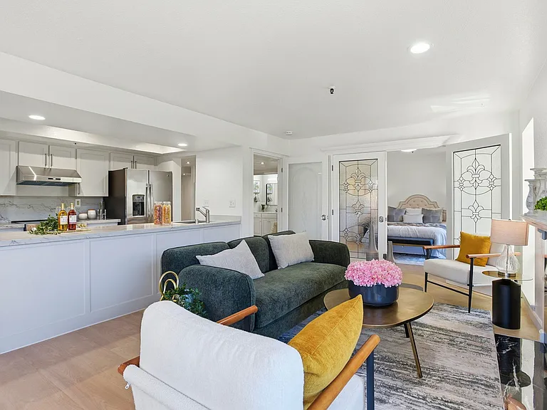165 Forest Ave #2A — Photo 8