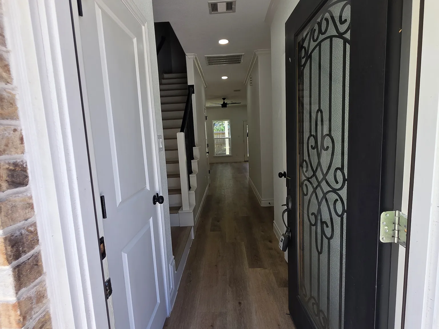 3 bed, 1474 sqft, $1,700 — Photo 4