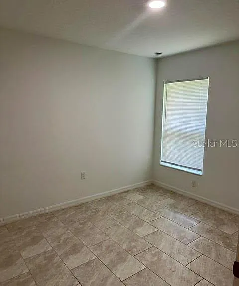 11 Union Ct — Photo 9