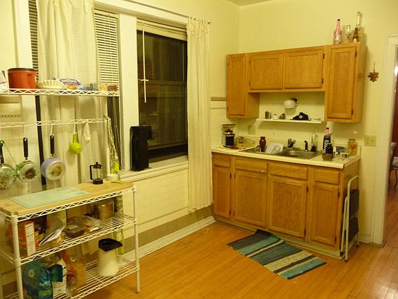 5th image of 6217 N Talman Ave APT 1