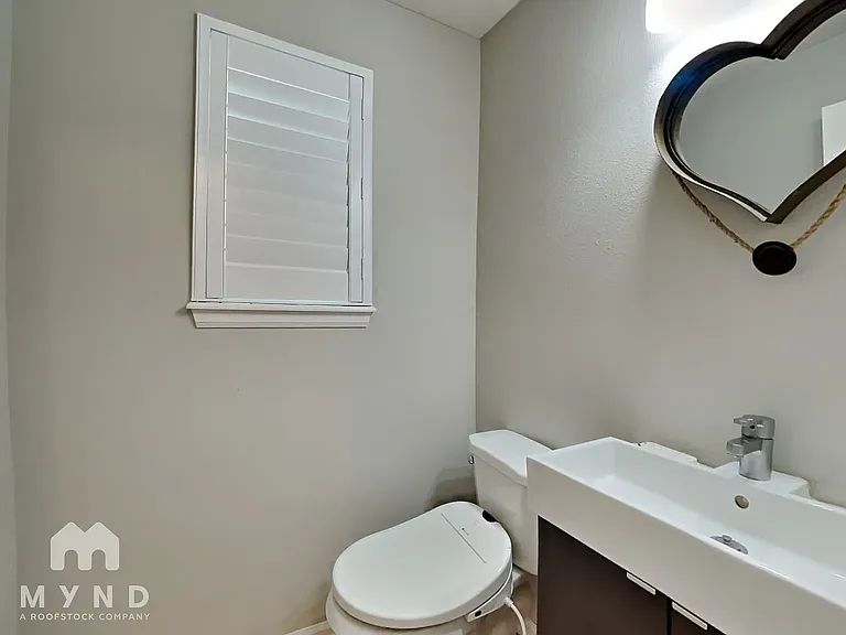 9693 Castle Ridge Cir — Photo 15