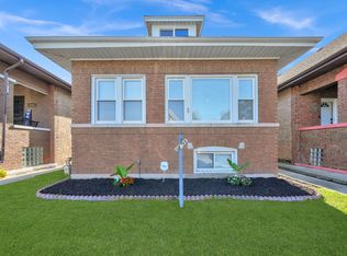 8133 S Loomis Blvd, Chicago, IL 60620