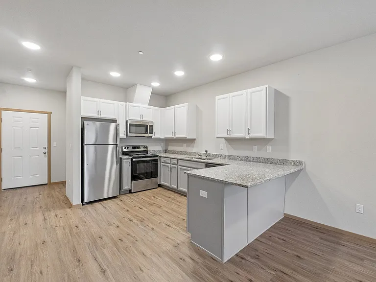 Ridgeline Apartments — Photo 33
