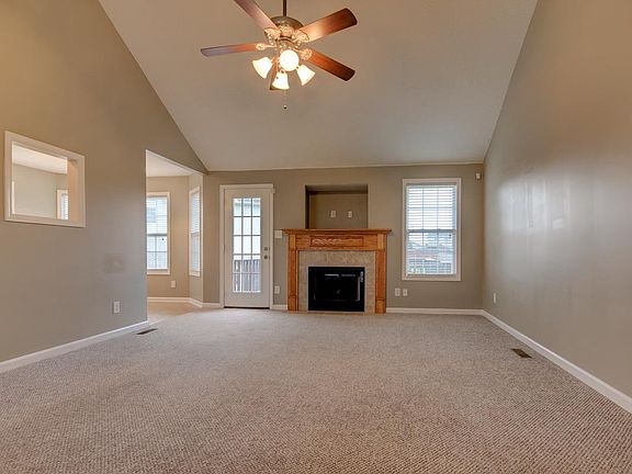 2nd image of 3483 Clover Hill Dr