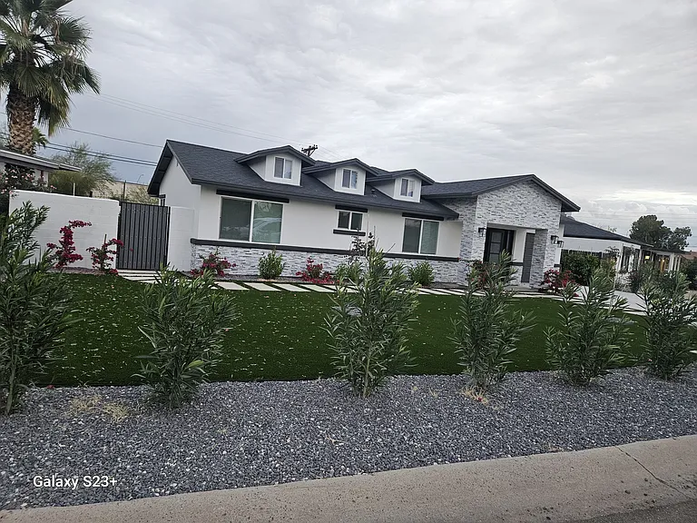2817 N 71st Pl — Photo 1