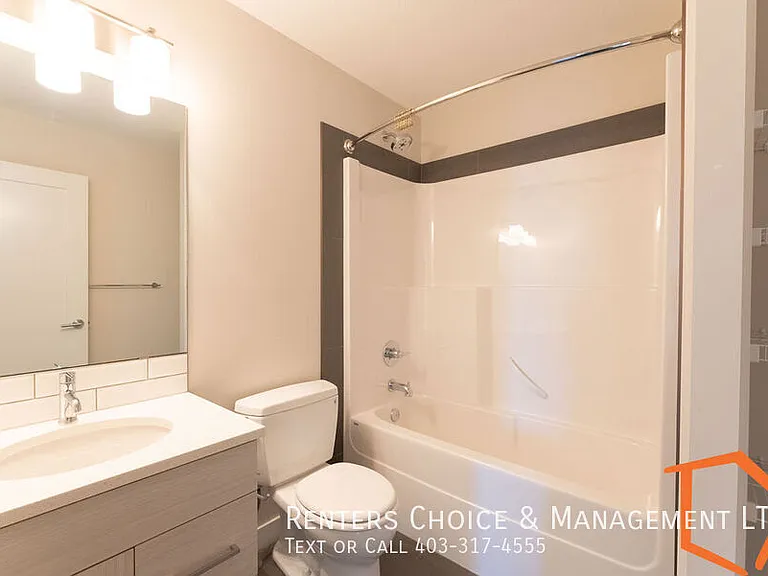 67A Kensington Rd W — Photo 2