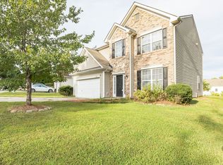 9814 Jeanette Cir, Charlotte, NC 28213