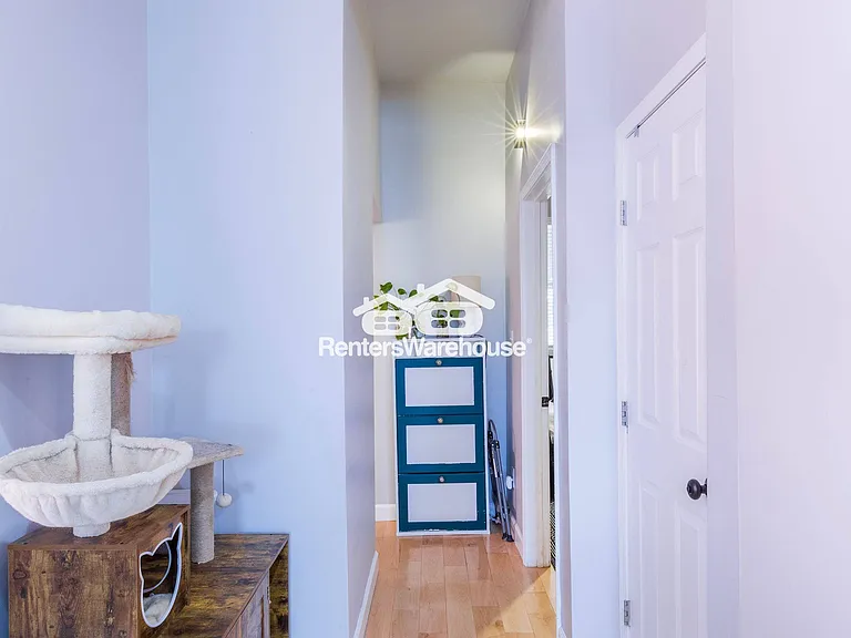 3204 Winnebago St — Photo 10