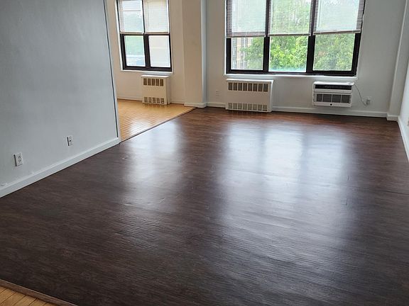 5th image of 49 Davis Ave #871