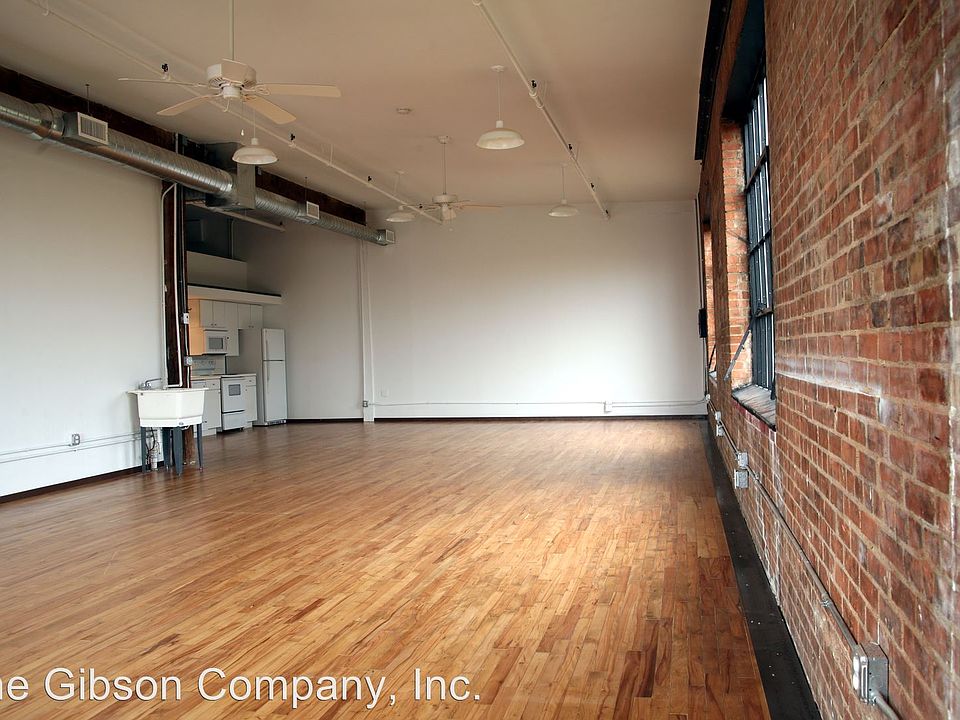 1st image of 500 Exposition Ave Ste 209